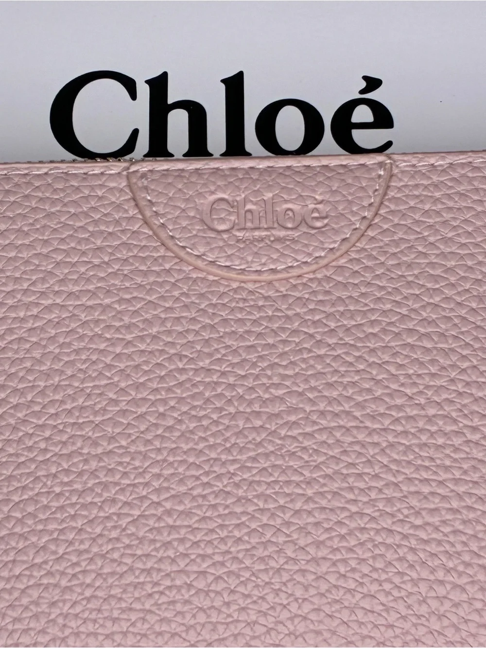 Chloe light pink